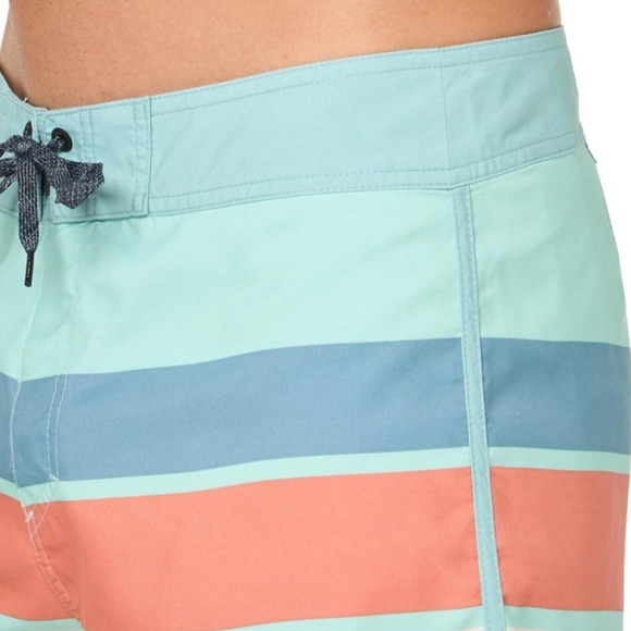 Quicksilver Youth Boardshorts Swim Trunks Size 29 Everyday‎ Mint Green NWT - Picture 3 of 11